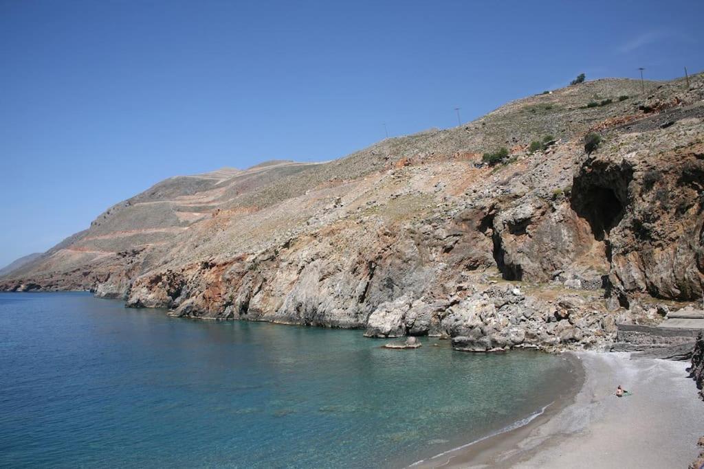 On The Beach Apartments Khóra Sfakíon المظهر الخارجي الصورة